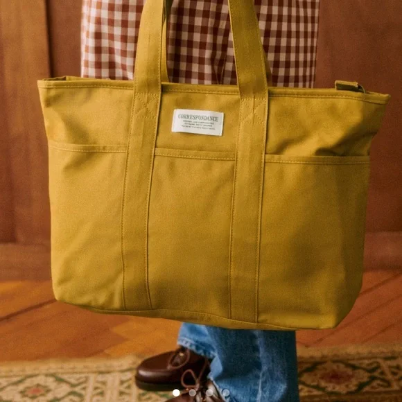 Sézane Weekend Tote Bag - Picture 1 of 7